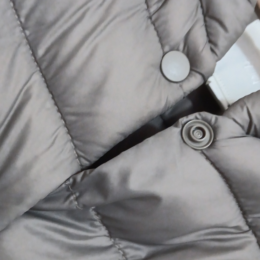 H&M puffer jacket - Picture 3 of 7